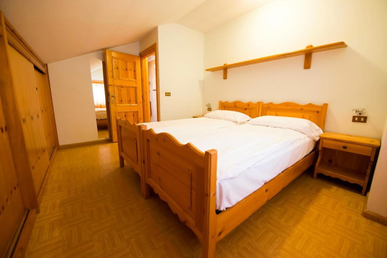 Casa Guana Appartement Livigno Buitenkant foto
