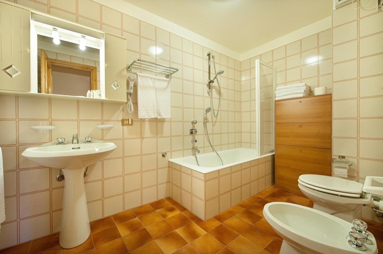 Casa Guana Appartement Livigno Buitenkant foto