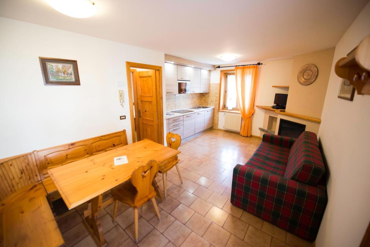 Casa Guana Appartement Livigno Buitenkant foto