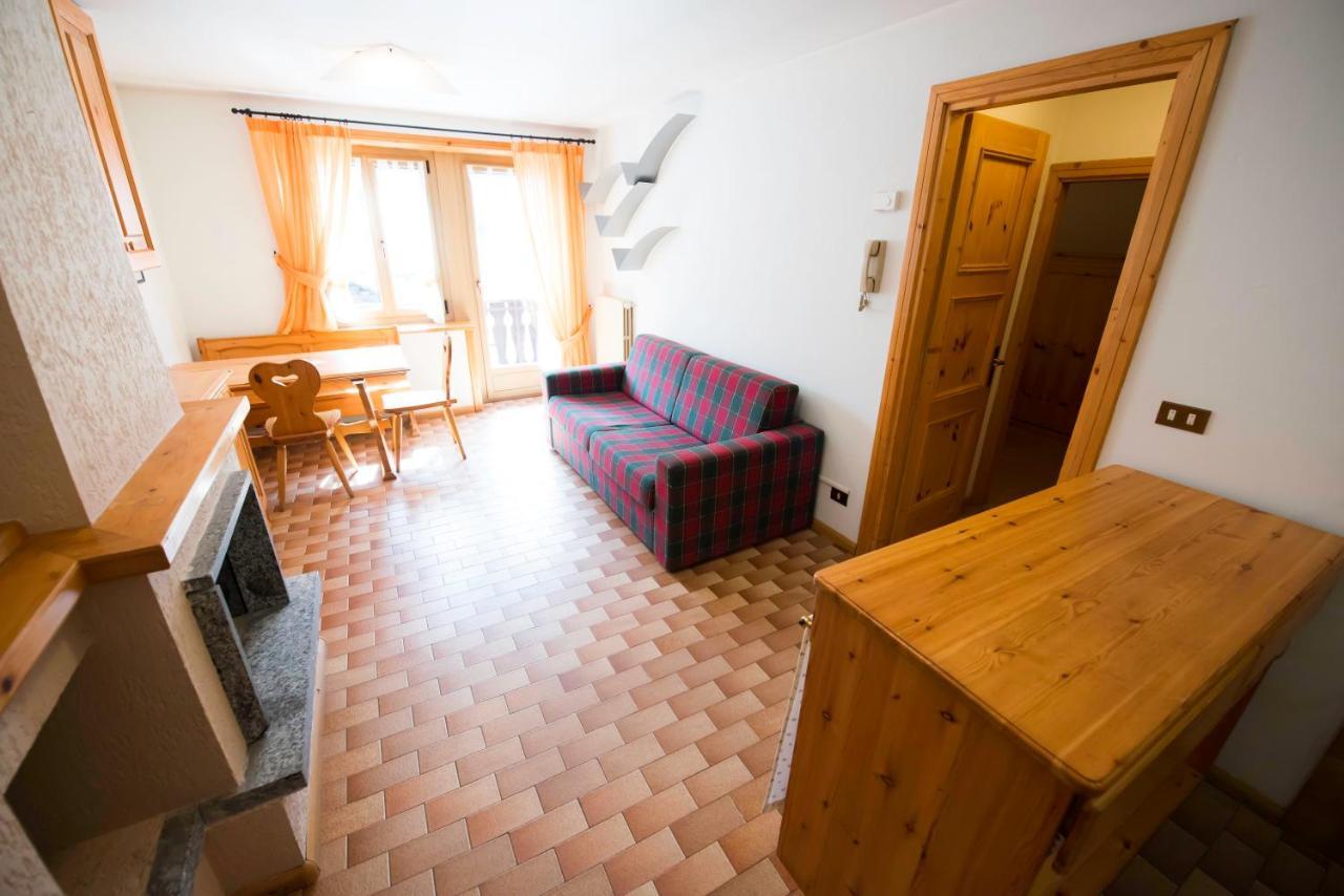 Casa Guana Appartement Livigno Buitenkant foto
