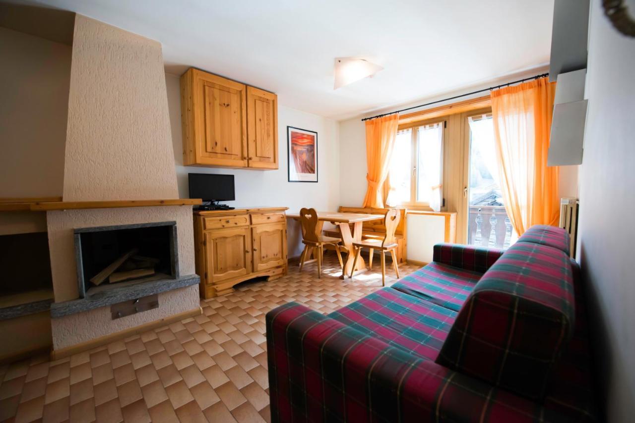 Casa Guana Appartement Livigno Buitenkant foto