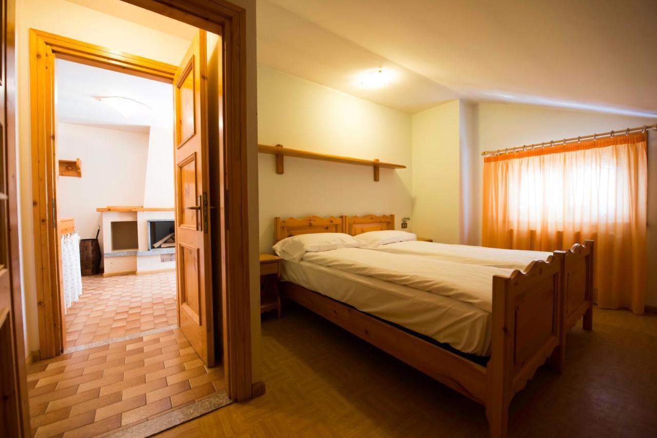 Casa Guana Appartement Livigno Buitenkant foto