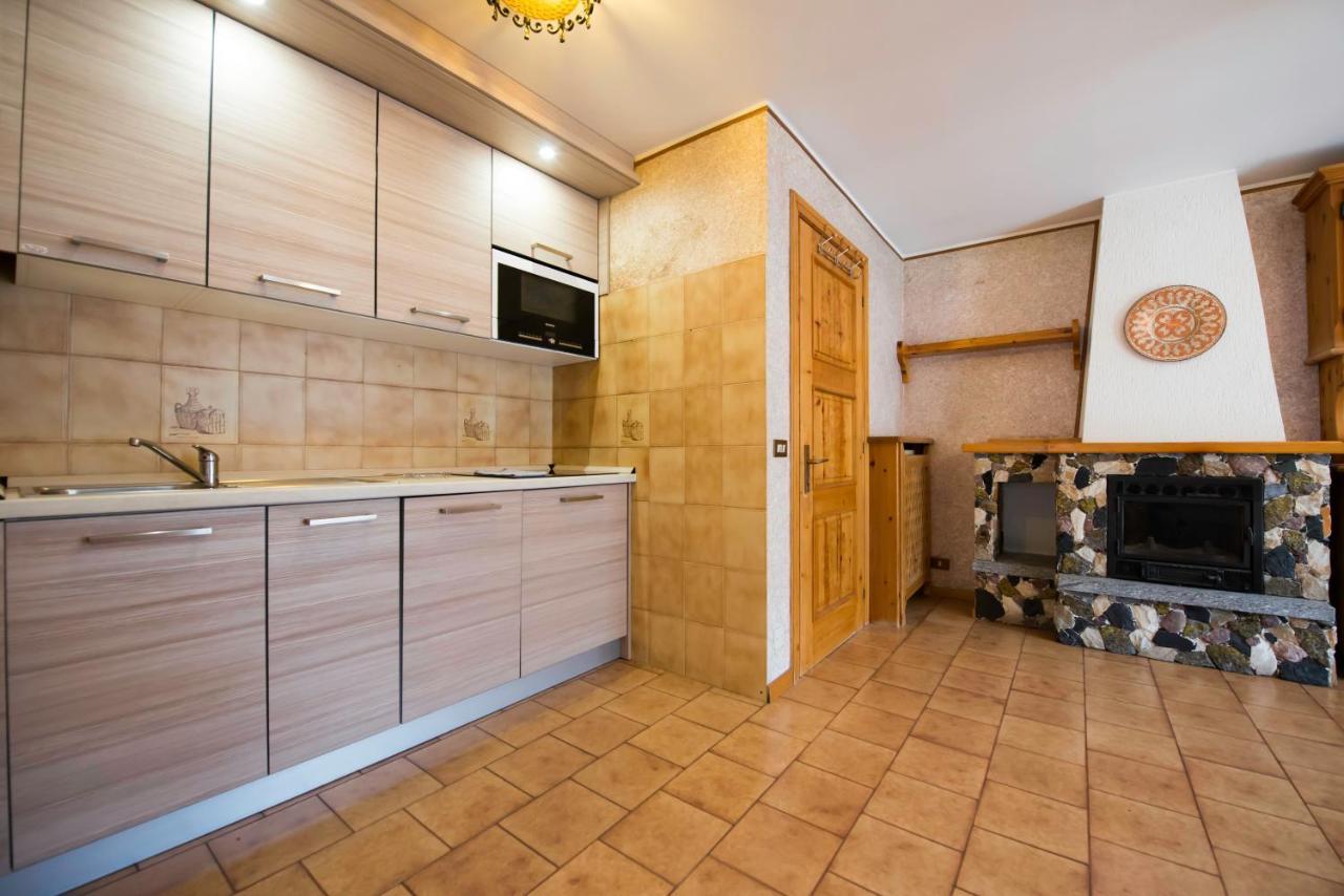 Casa Guana Appartement Livigno Buitenkant foto